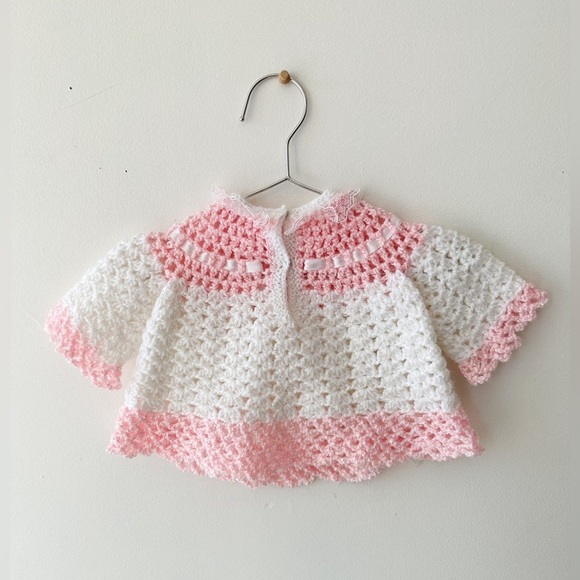 Vintage - Knit Baby Sweater - Lace & Rosette Details - Pink & White - Size 0-3m - Picture 6 of 6